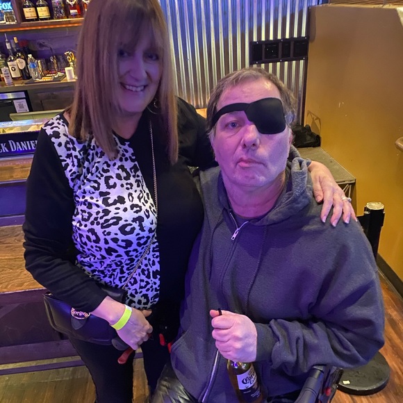 Meet your Posher, Carla - Picture 4 of 5